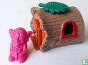 Tree trunk house - Image 1