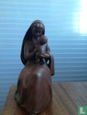 Madonna with child - Image 1