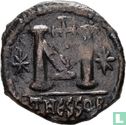 AE Follis Byzantinischen Reiches (Justin I, in Thessaloniki) 518-527 - Bild 1