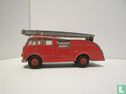 Fire Engine with Extending Ladder - Image 3