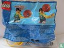 Lego 7918 McDonald's Sports Set Number 8 - Green Basketball Player #35 polybag - Image 2