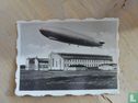 Neue Luftschiffhalle mit LZ 127 "Graf Zeppelin" - Bild 1