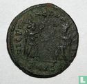 Roman Empire AE3 Constans I 337-350 - Image 2