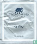 White - Bild 1