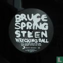 Wrecking Ball - Afbeelding 3