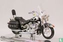 Harley-Davidson FLSTC Heritage Softail Classic - Image 2