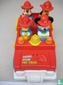Mickey Mouse in Brandweerwagen - Image 1