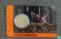 Netherlands 2 euro 2013 (coincard - Dutch flag) "Abdication of Queen Beatrix and Willem-Alexander's accession to the throne" - Image 1