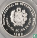 Peru 5000 soles de oro 1982 (PROOF) "Football World Cup in Spain - 6 players" - Afbeelding 1
