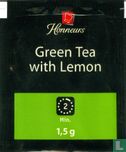 Grüner Tee mit Zitrone