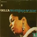 Della on Strings of Blue - Afbeelding 1