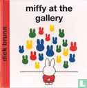 Miffy at the gallery - Bild 1