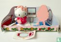 Hello Kitty with mirror - Image 1