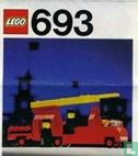 Lego 693 Fire Engine with Firemen - Image 2