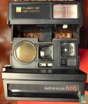 Polaroid 600 Land Camera Autofocus 660 - Bild 1
