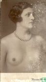 Vintage Naaktfoto - Brunette met halsketting - Afbeelding 1
