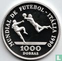 Sao Tomé en Principe 1000 dobras 1990 (PROOF) "Football World Cup in Italy - Player and goalie" - Afbeelding 2