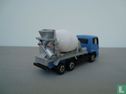 Nissan Quon Diesel Cement Mixer - Image 2