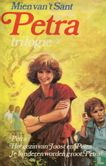 Trilogie: Petra + Het gezin van Joost en Petra + Je kinderen worden groot, Petra! - Afbeelding 1