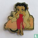 Betty Boop avec voiture rose - Image 1