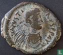 Byzantijnse Rijk, AE Follis (40 Nummi), 518-527 AD, Justinus I, Constantinopel - Afbeelding 1