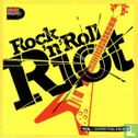 Rock 'n' Roll Riot Vol. 2 - Down the Front - Afbeelding 1