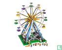 Lego 10247 Ferris Wheel - Image 2