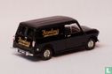Morris Mini Van 'Hamleys' - Image 2