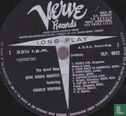The great new Gene Krupa Quartet featuring Charlie Ventura - Afbeelding 3