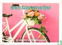 Een bloemetje! groeten uit Nijmegen - Afbeelding 1