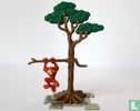 Affe im Baum - Bild 1