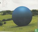 Big Blue Ball - Afbeelding 1