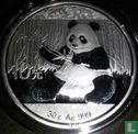 Chine 10 yuan 2017 (argent - non coloré) "Panda" - Image 2