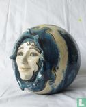 woman face - Image 2