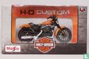 Harley-Davidson Sportster Iron 883 - Afbeelding 1