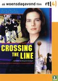 Crossing the Line - Bild 1