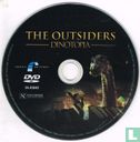 The Outsiders - Bild 3