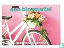 Een bloemetje! groeten uit Steenwijk - Afbeelding 1