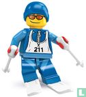 Lego 8684-12 Skier - Image 1
