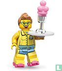 Lego 71002-13 Diner Waitress - Image 1