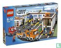 Lego 7642 Garage