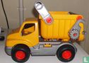 Container truck - Image 1