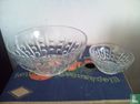 Set 2 Arcoroc France,buttercup vingerafdruk bowls, vintage - Image 1