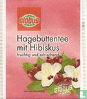 Hagebuttentee mit Hibiskus
