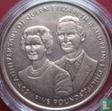 Isle of Man 5 pounds 1997 "50th Wedding Anniversary of Queen Elizabeth II and Prince Philip" - Image 2