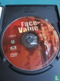 Face Value - Afbeelding 3