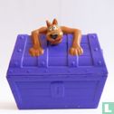 Scooby Doo met schatkist - Afbeelding 1