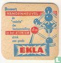 Brouwerij Vandenheuvel de "vedette" der tentoonstelling in het Atomium + Drink een goede Ekla / La brasserie vedette de l'expo à l'Atomium - Afbeelding 1