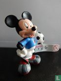 Mickey en tant que footballeur  - Image 1
