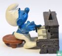 Smurf on the piano  - Image 1